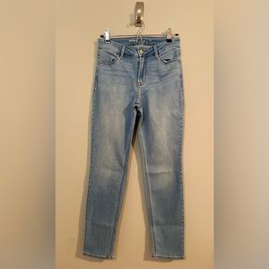 Size 2 OLD NAVY Light Blue Straight Jeans